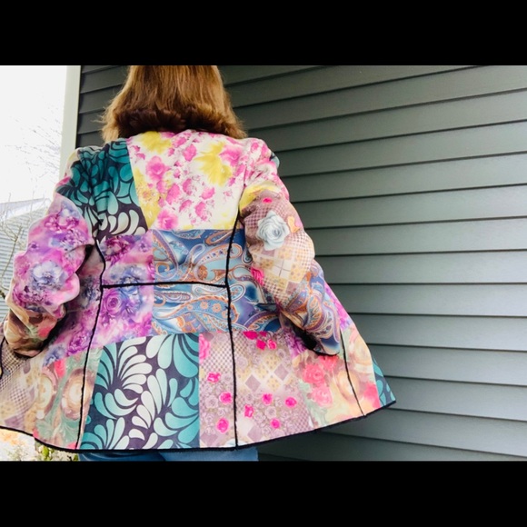 Fashion Concepts Fall/Winter Coat - Picture 3 of 5